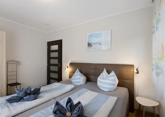 Lifestyle Holiday home Pouch