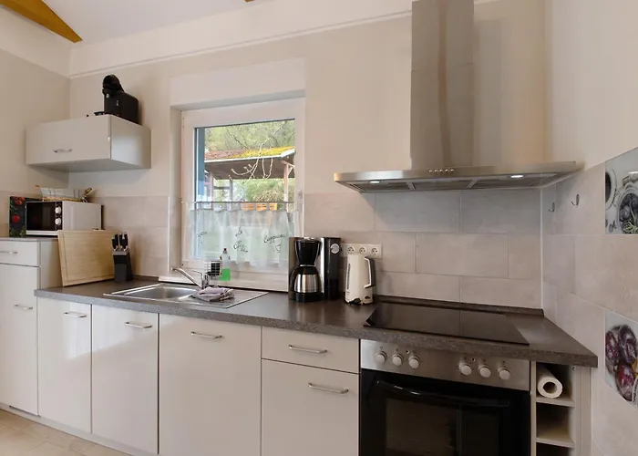 Holiday home Lifestyle Pouch